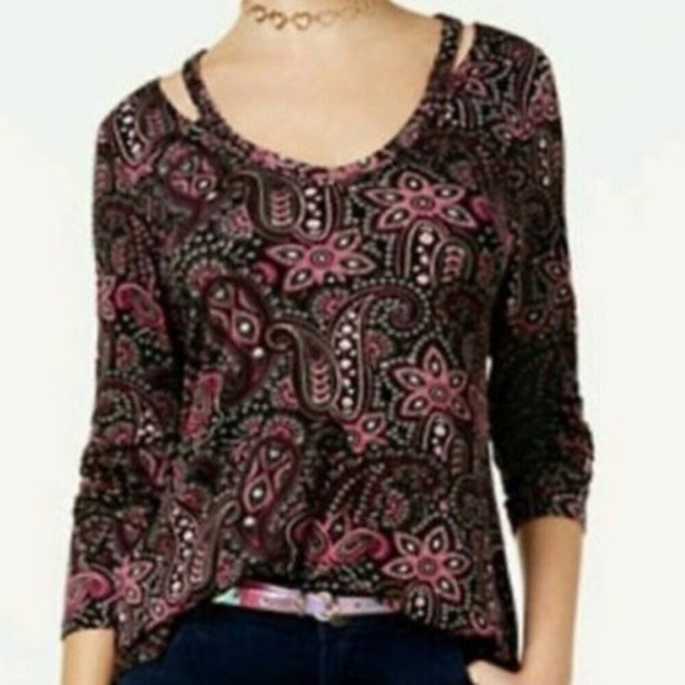 NWT Ultra Flirt Cut Out Cold Collar Top